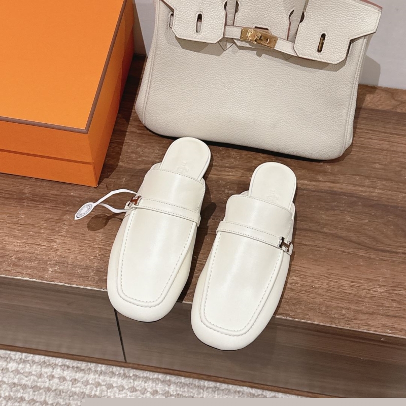 H**mes slippers